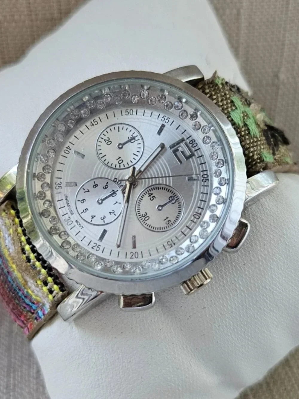 Women Fashion Wristwatch Multi Color Canvas/Faux Leather Strap Analog Watch